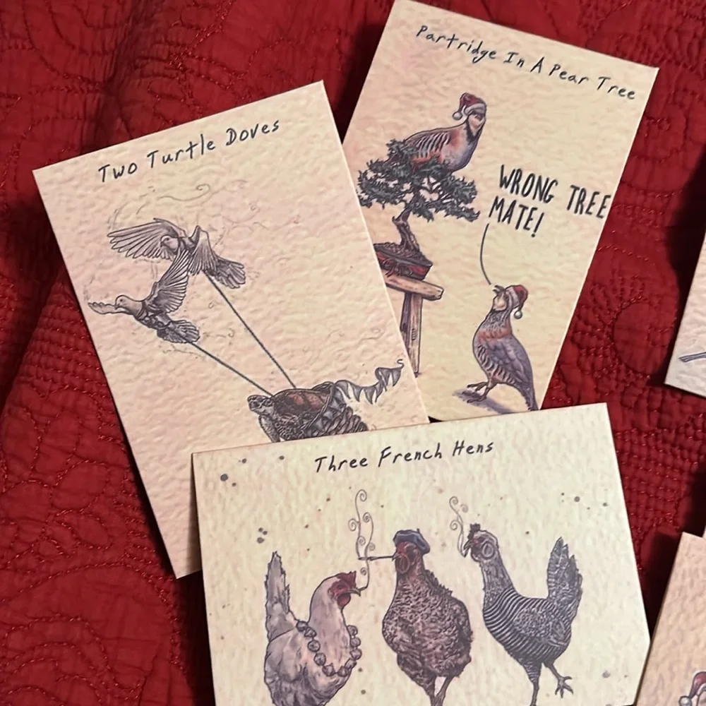 👑 12 holiday cards. Blank inside